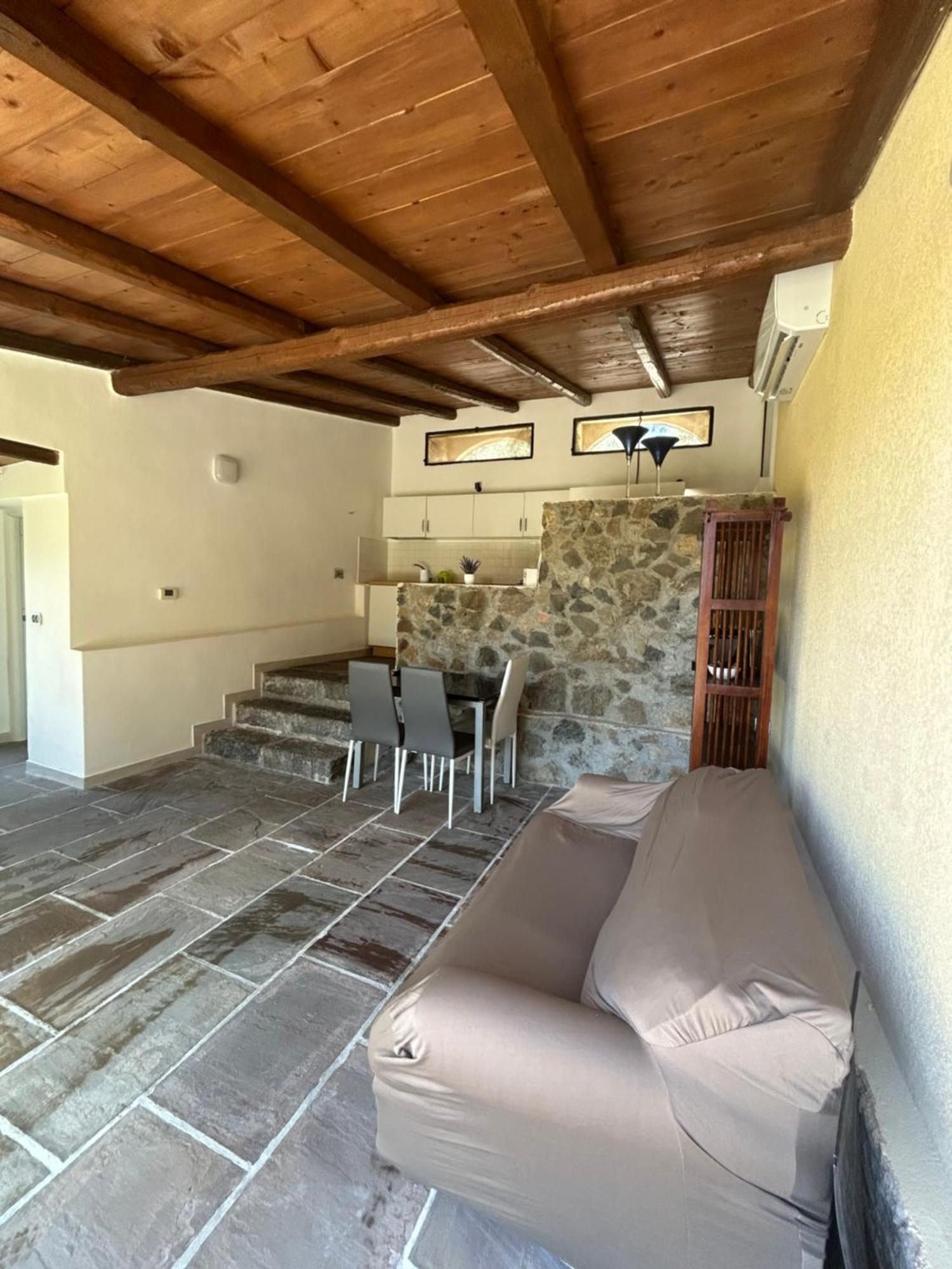 Oltre - Dove Cielo E Mare Si Uniscono Aparthotel Milazzo Exterior photo